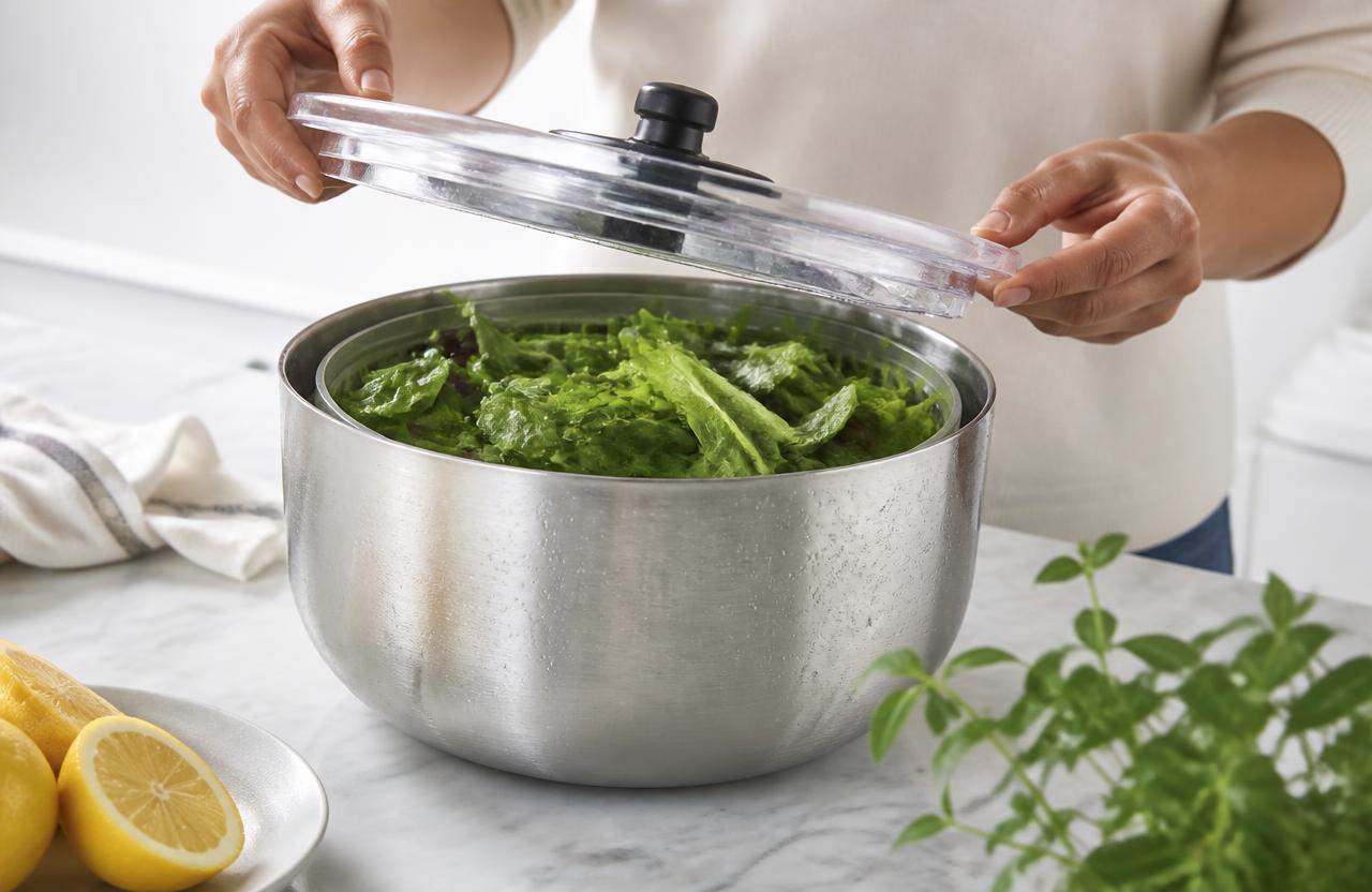 Sublime essoreuse à salade en inox : le secret d'une salade fraîche et croustillante